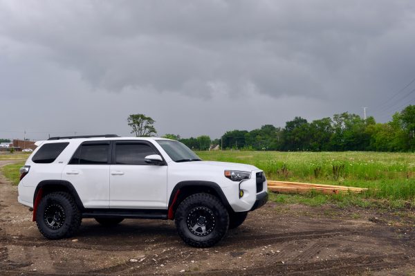 5th Gen 4Runner 35 Inch Tire Installation - Car Repair, & Performance ...